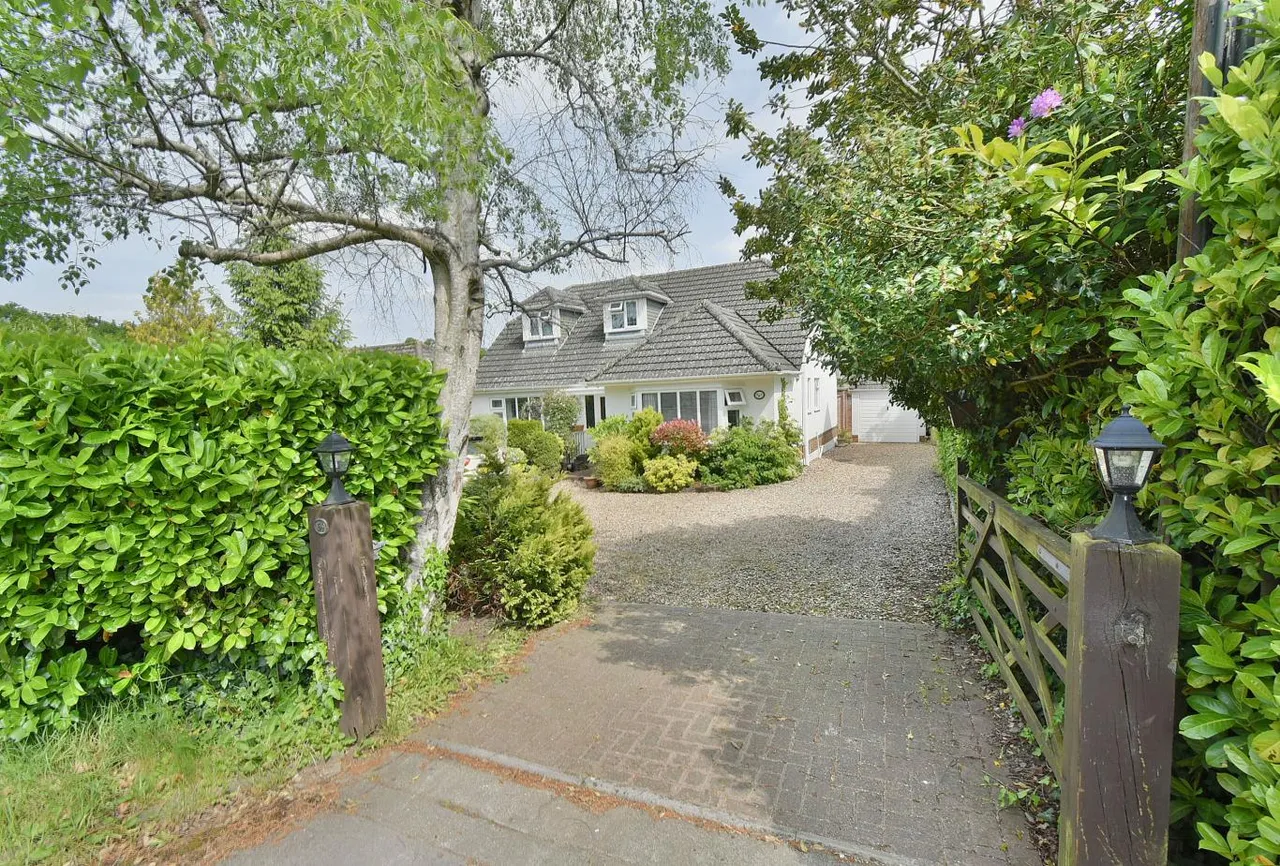Oak Tree Cottage, BH22, photo 3