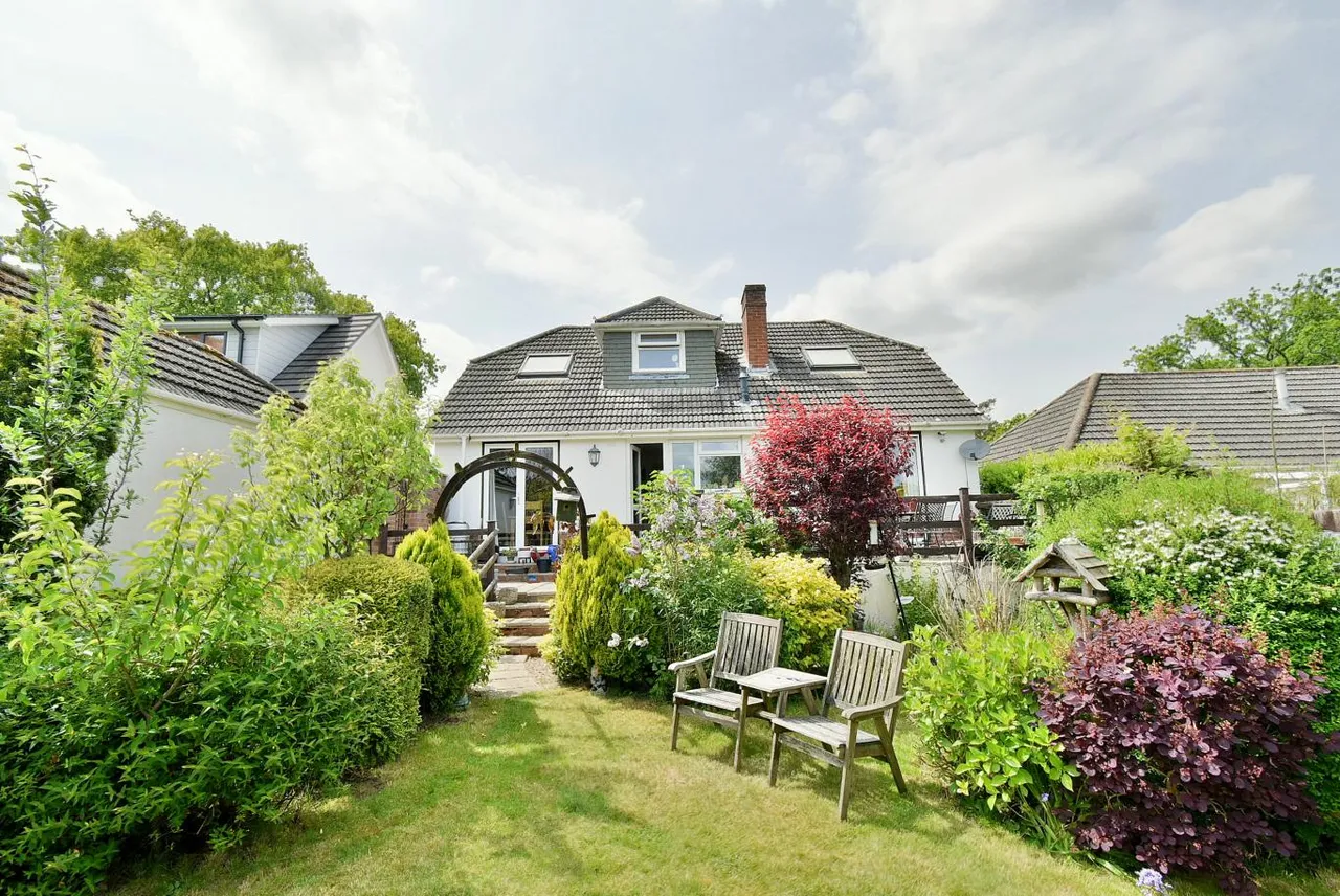 Oak Tree Cottage, BH22, photo 20