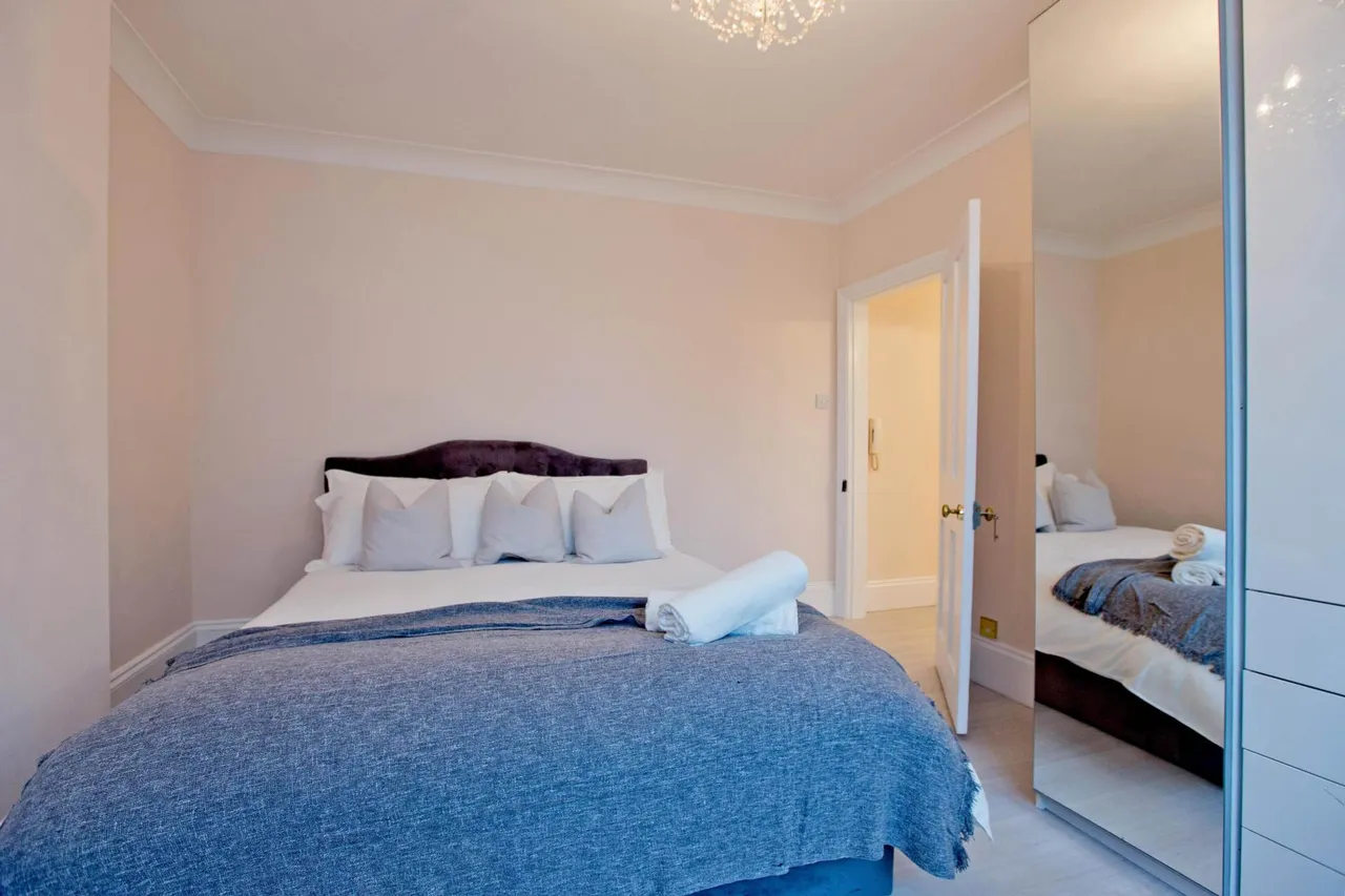 Park Village West, Regent`s Park, NW1, photo 18