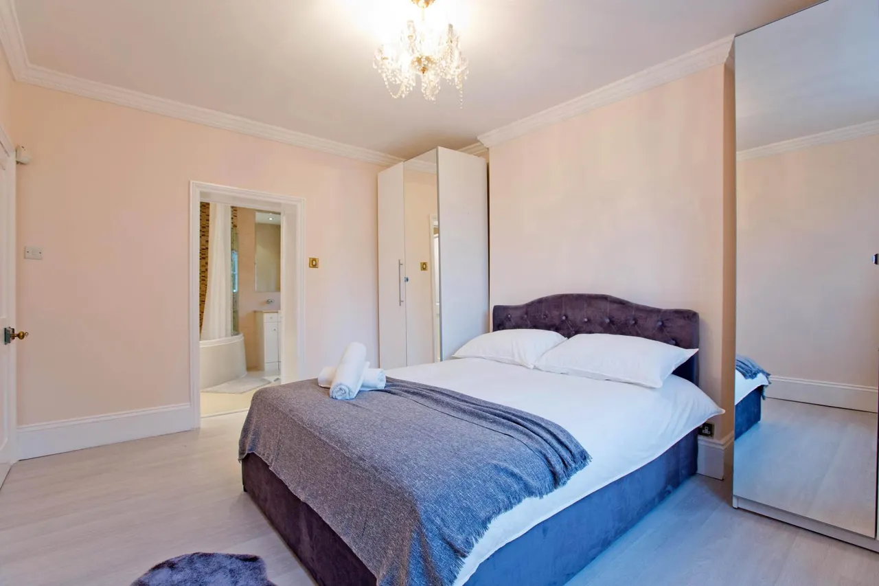 Park Village West, Regent`s Park, NW1, photo 12