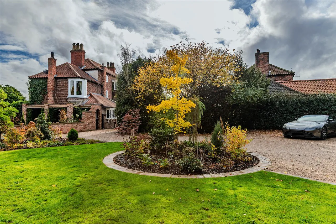 Thorpe Road, Mattersey, photo 5