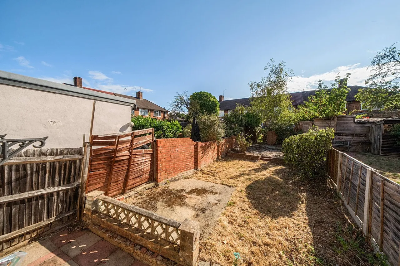 Beaconsfield Road, SE9, photo 14