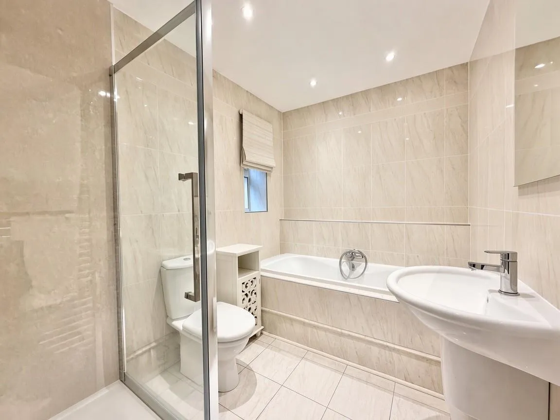 Wilmslow Road, Alderley Edge, SK9, photo 7