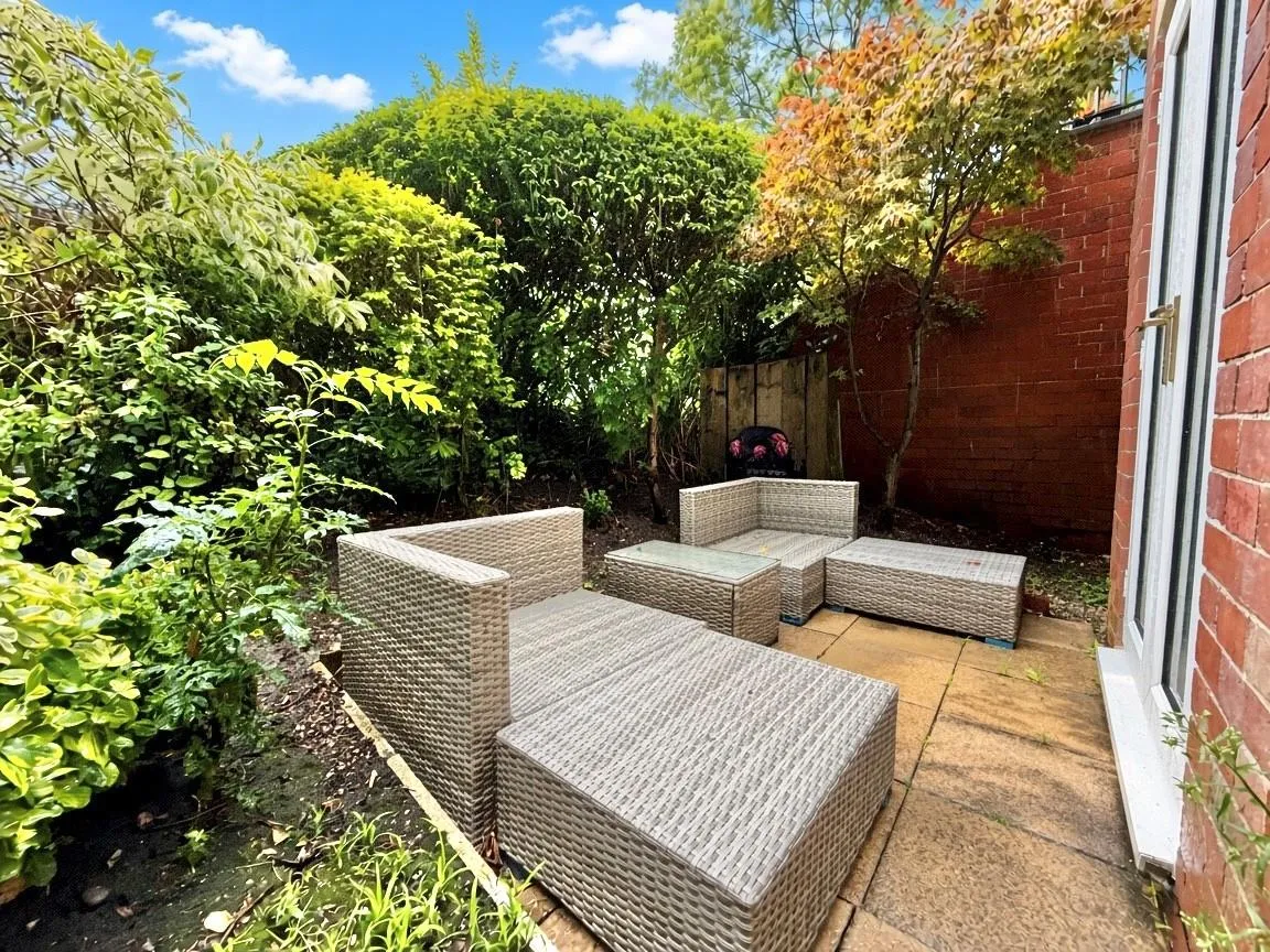 Wilmslow Road, Alderley Edge, SK9, photo 3
