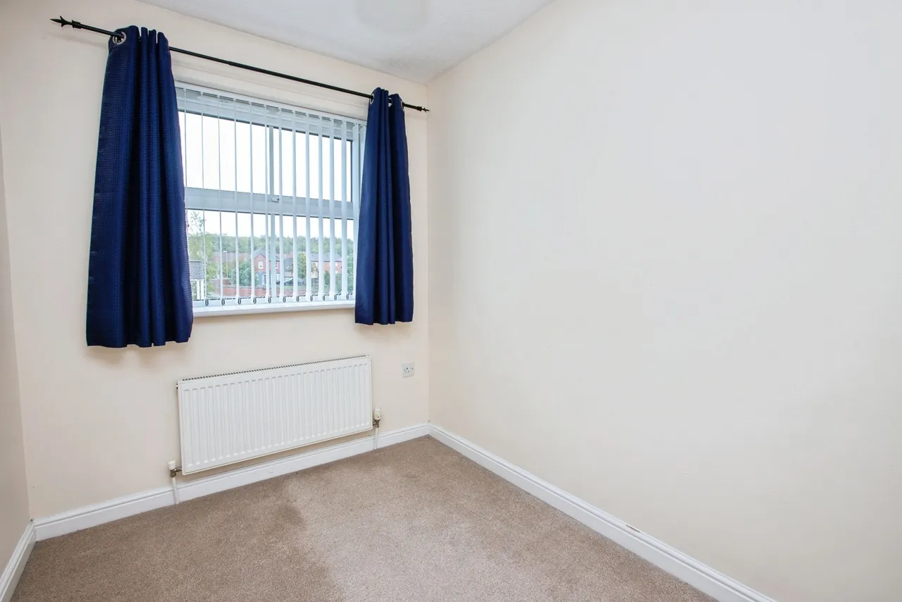 All Saints Court, Huthwaite, NG17, photo 10