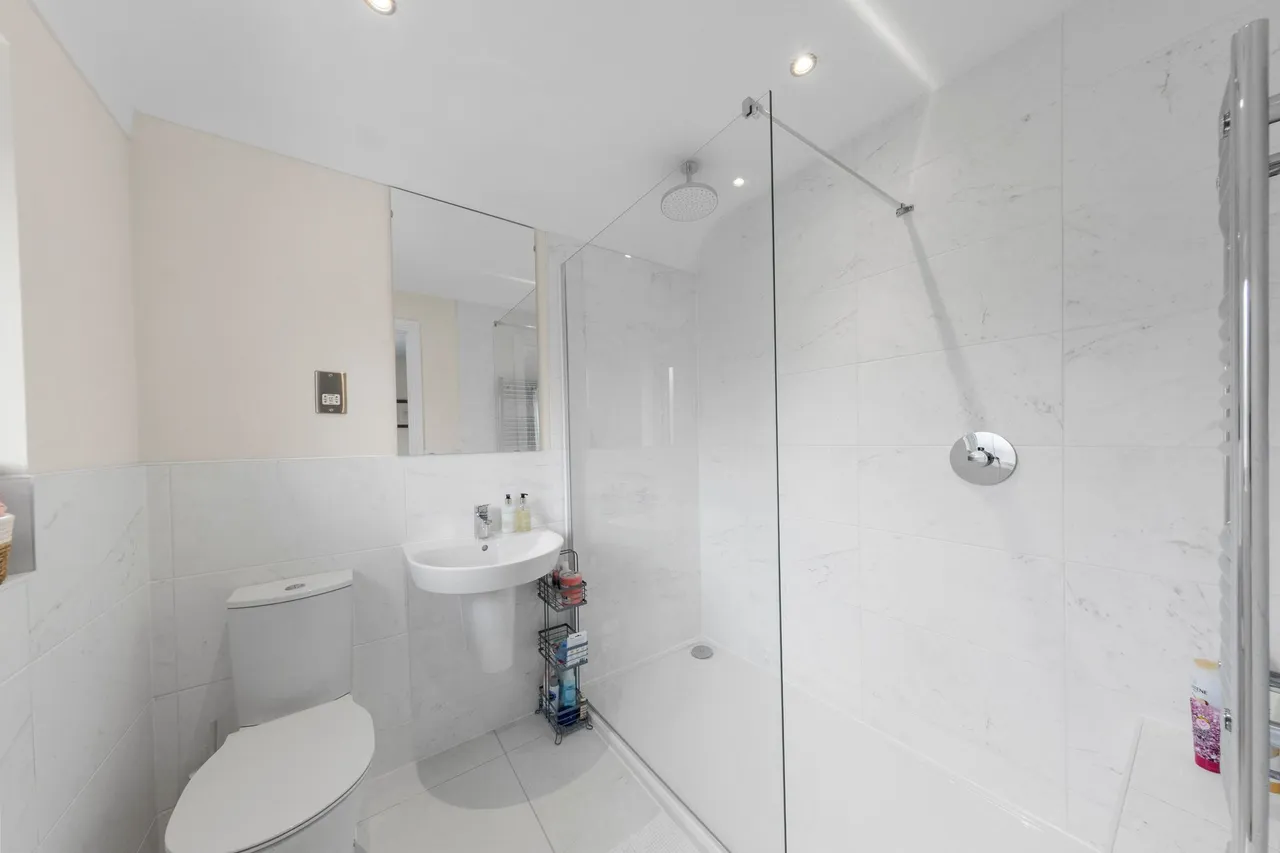 Lurtin Way, Daresbury, WA4, photo 18