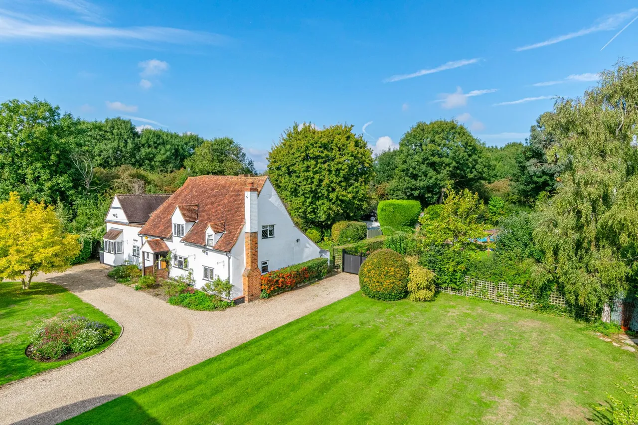 Epping Road, Roydon, CM19, photo 41