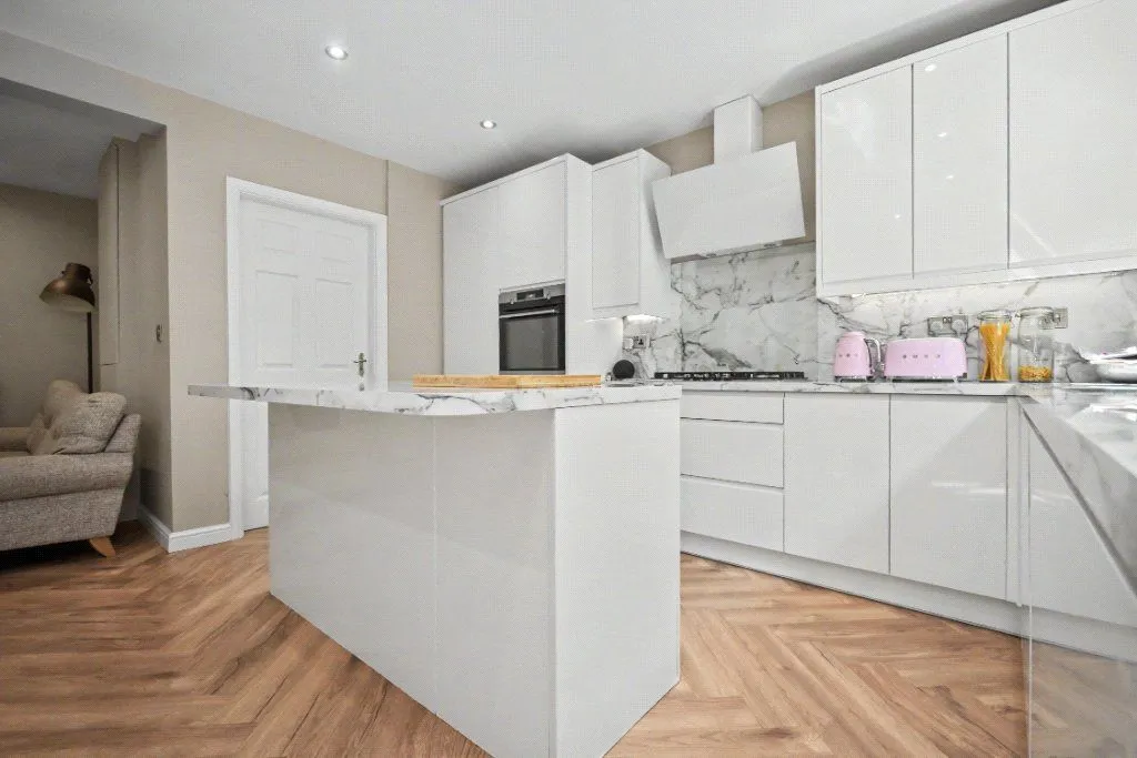 Pinders Square, Wakefield, WF1, photo 14