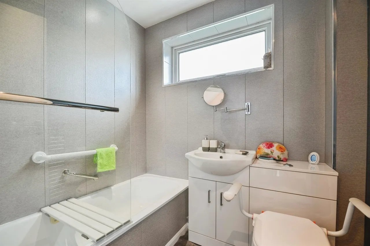 Offerton Drive, Hemlington, TS8, photo 15