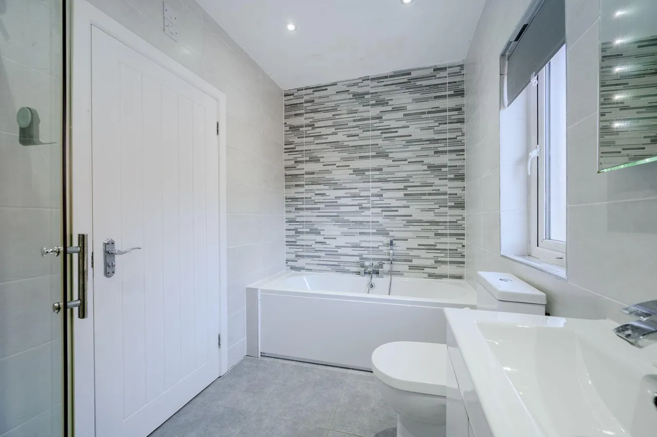 Kilhorne Gardens, belfast, BT5, photo 24