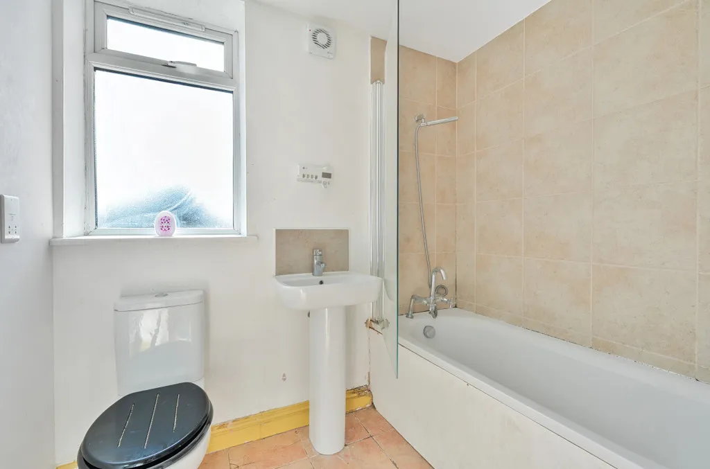 Suffolk Road, London, SE25, photo 9