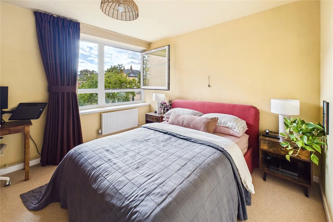 Lanercost Close, London, SW2, photo 13