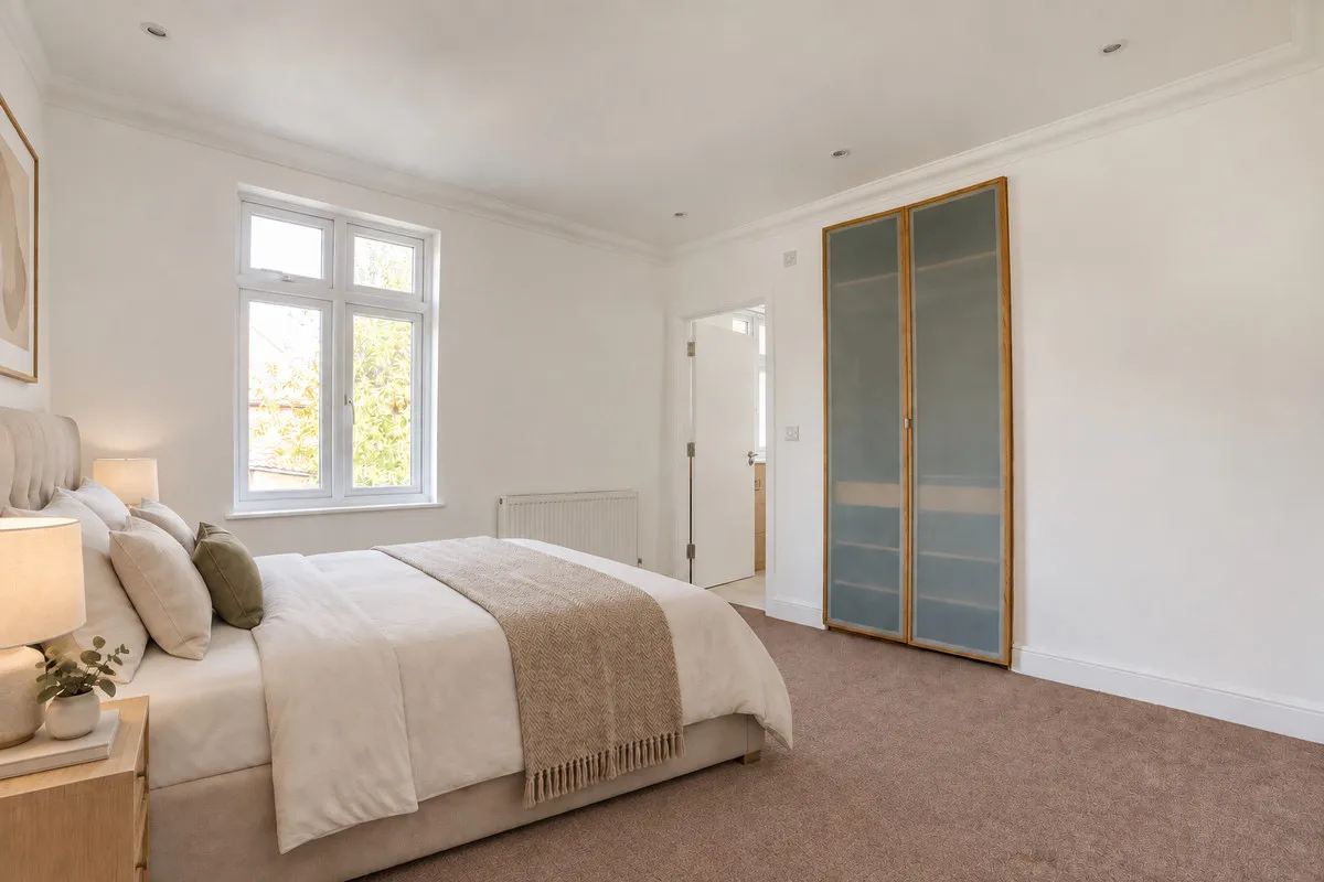 Barlow Road, London, W3, photo 10