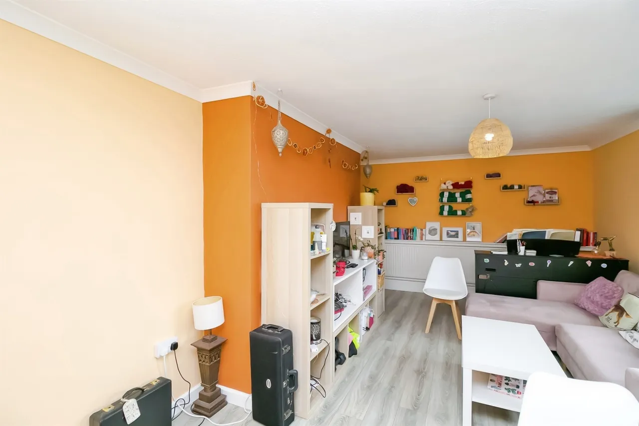 Owens Close, Barry, CF62, photo 17