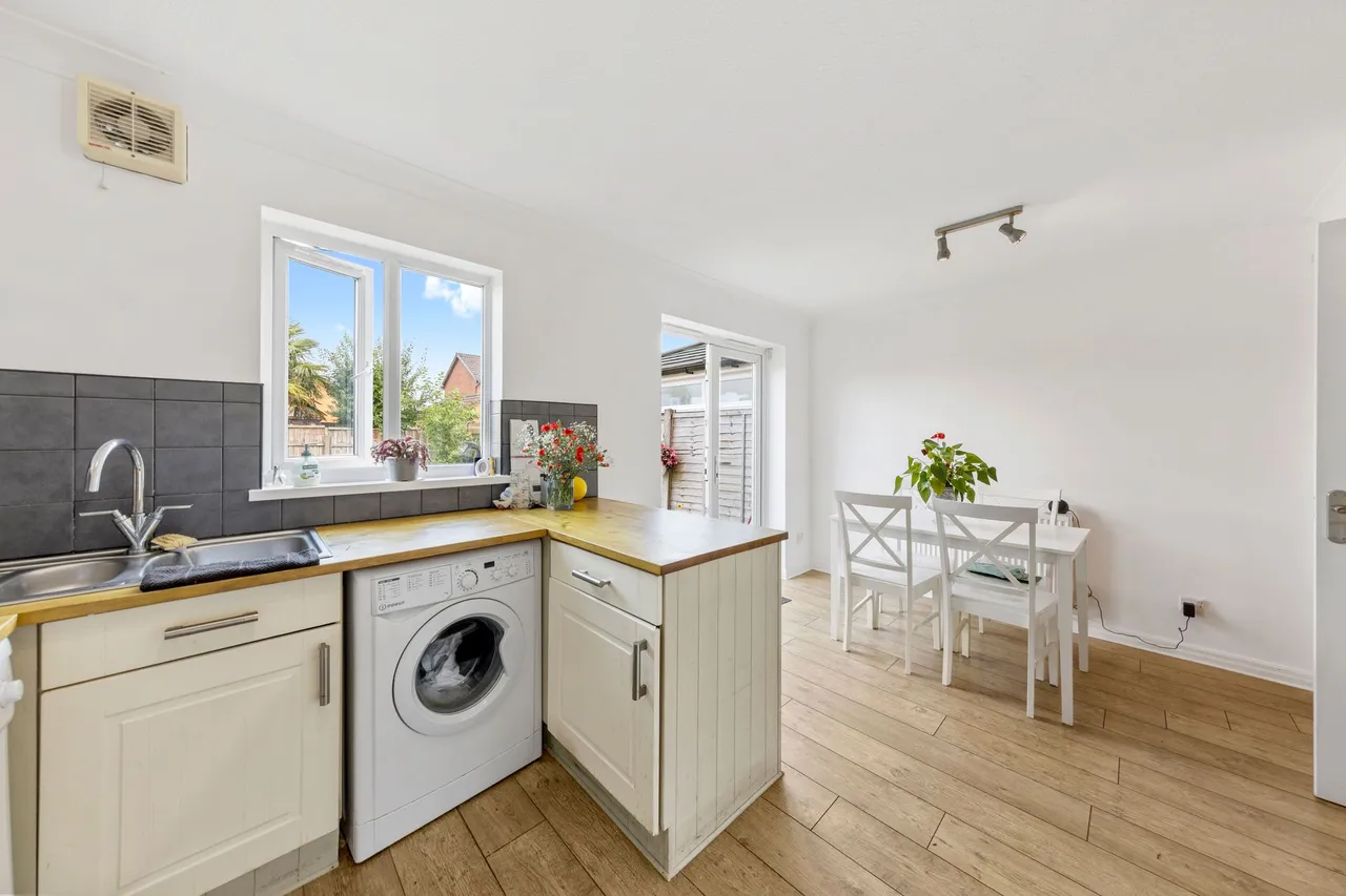Sudbrook Close, Lowton, Warrington, Warrington, WA3 2TZ, photo 5