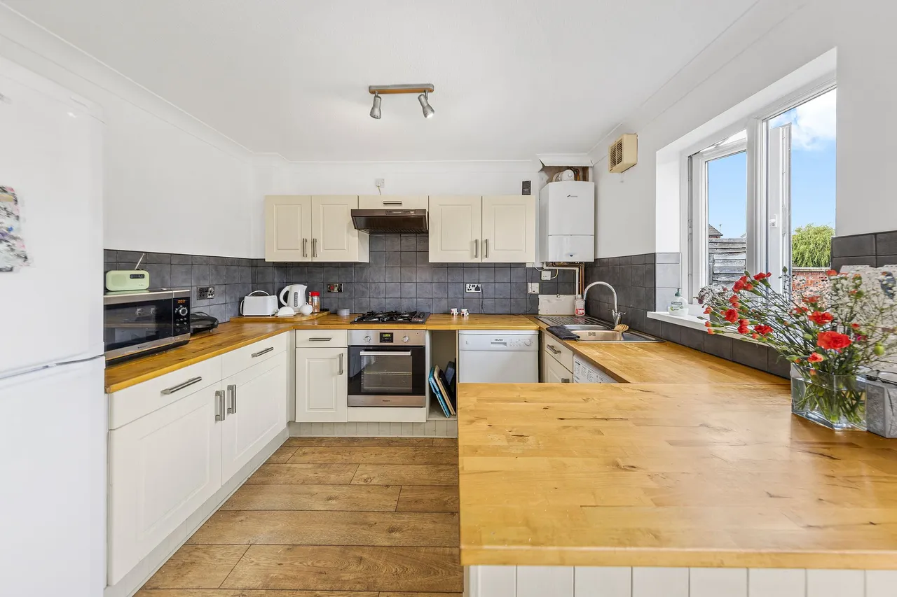 Sudbrook Close, Lowton, Warrington, Warrington, WA3 2TZ, photo 2