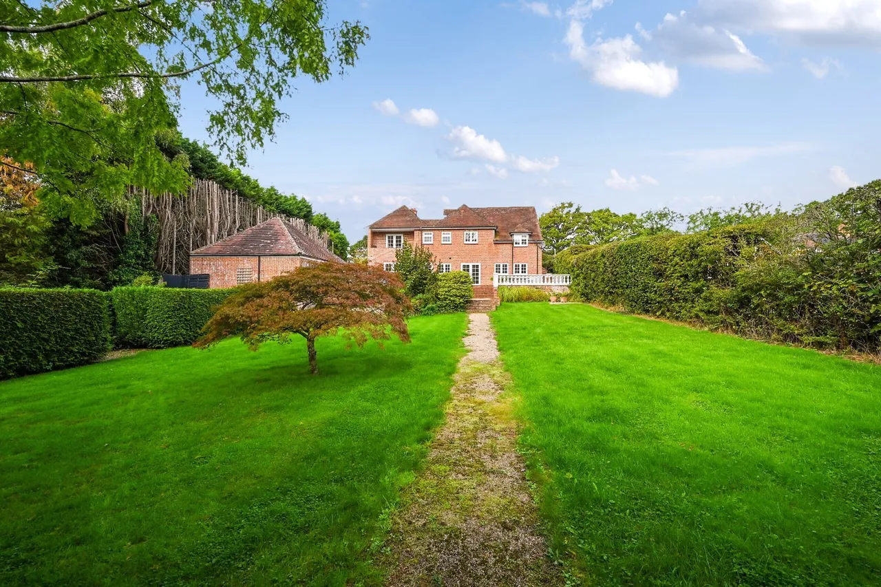 Sliders Lane, Furners Green, TN22, photo 11
