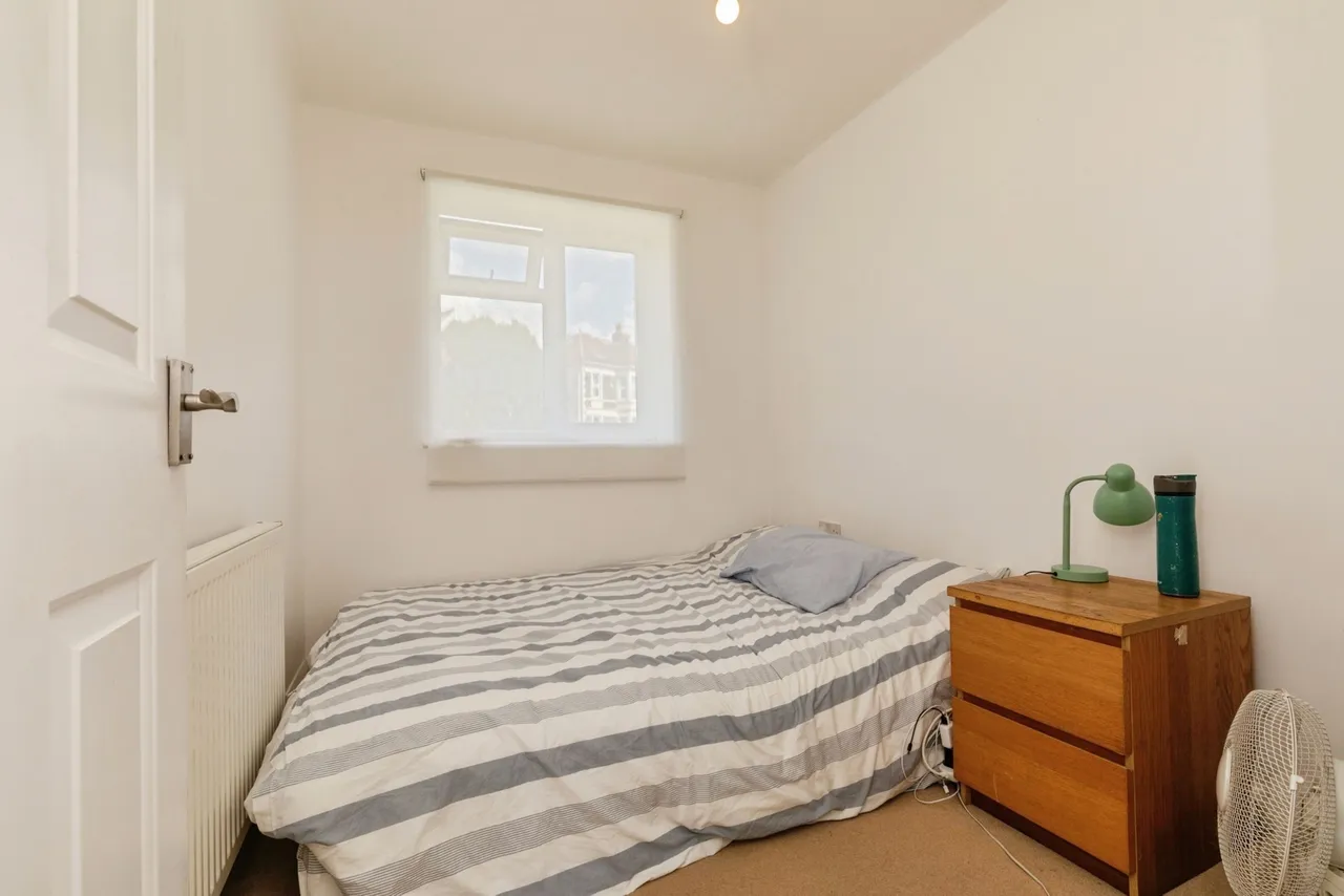 Birchwood Road, Bristol, BS4, photo 13