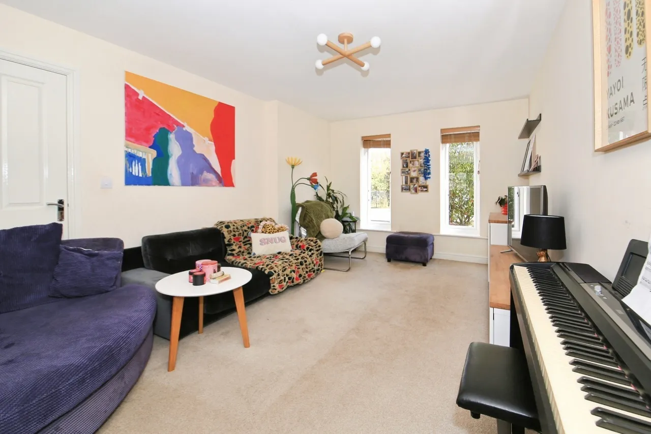 Sorrel Close, Hampton Vale, Peterborough, Cambridgeshire, PE7, photo 2