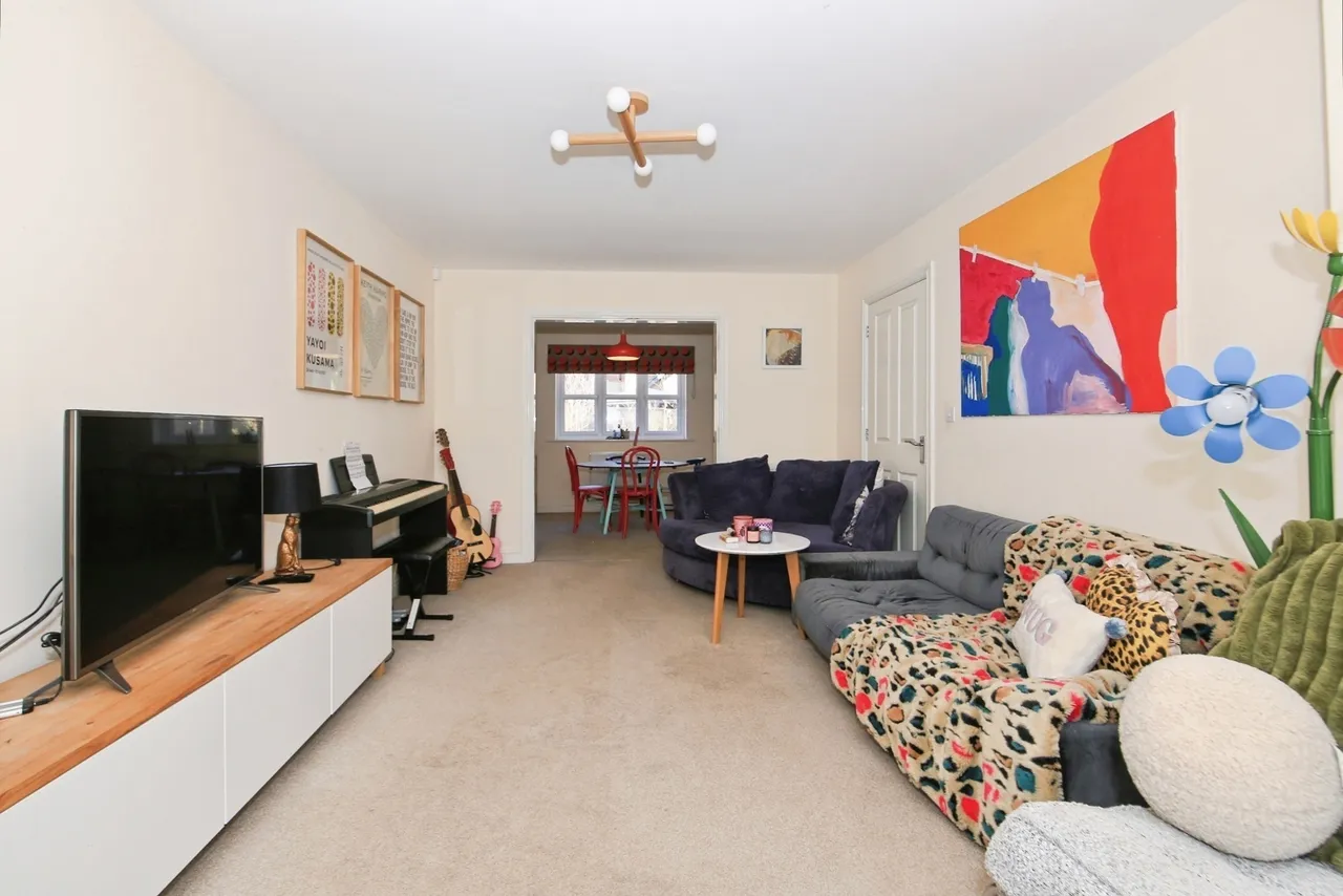 Sorrel Close, Hampton Vale, Peterborough, Cambridgeshire, PE7, photo 3
