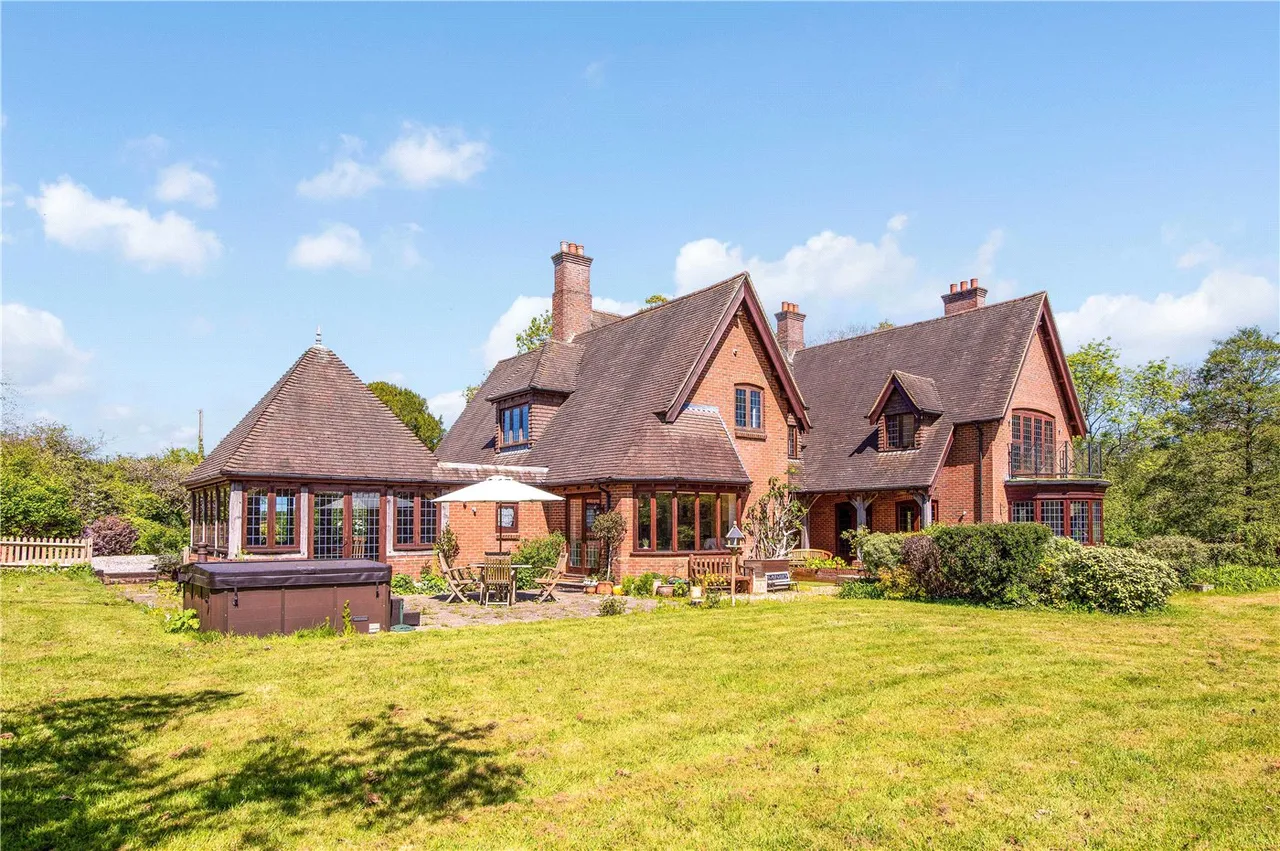 Flexford Road, Near Winchester, Hampshire, SO52, photo 7
