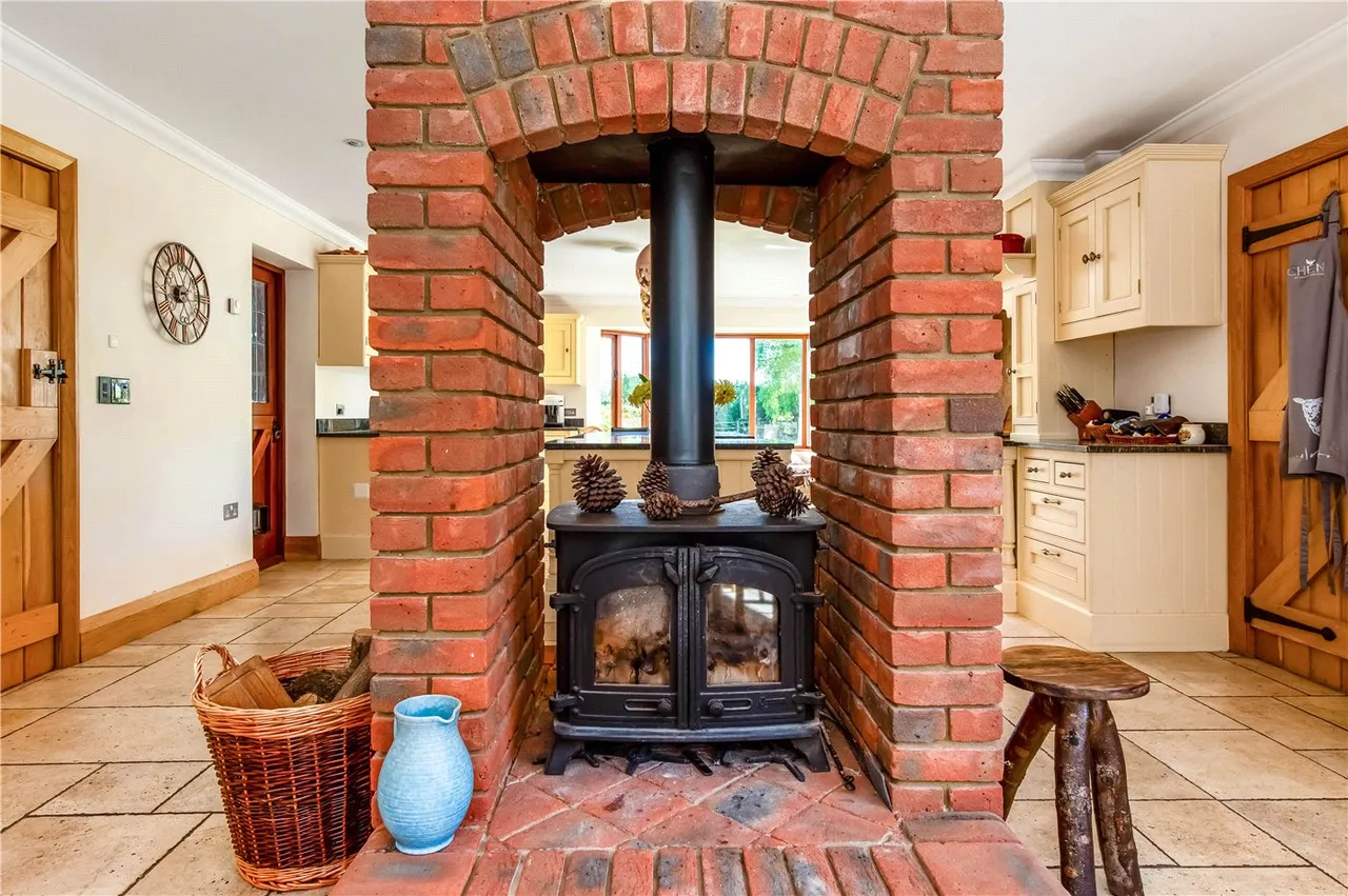 Flexford Road, Near Winchester, Hampshire, SO52, photo 12