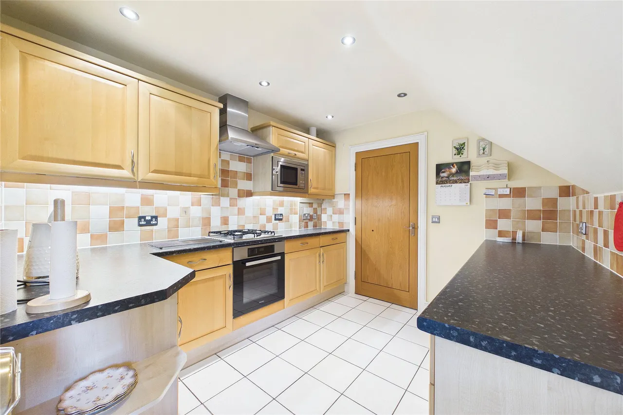 Wilson Way, Horsell, GU21, photo 10