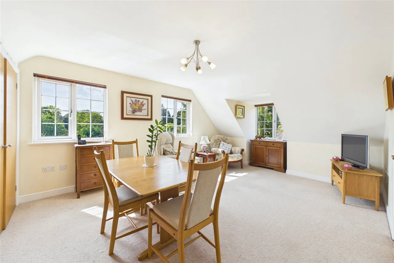 Wilson Way, Horsell, GU21, photo 6