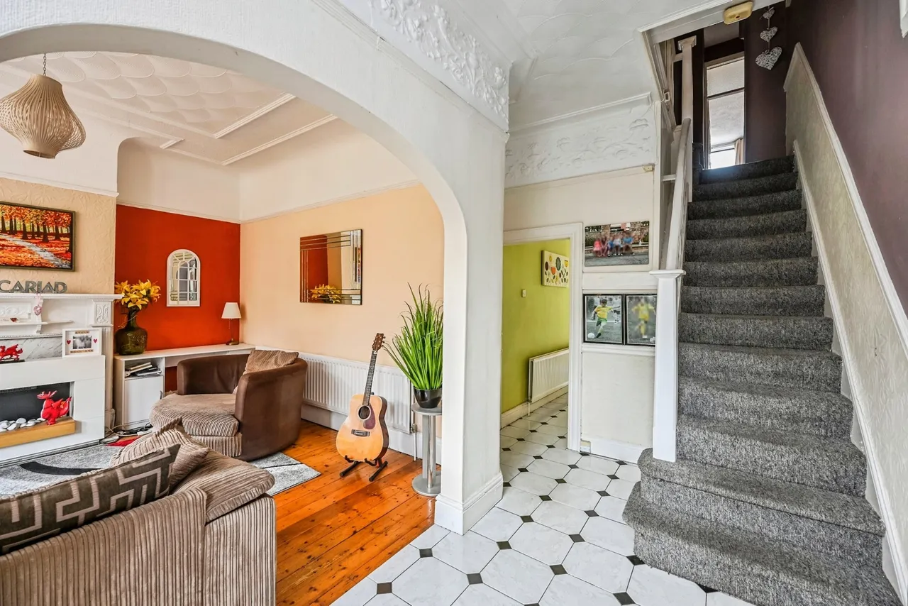 Horringford Road, Liverpool, L19, photo 4