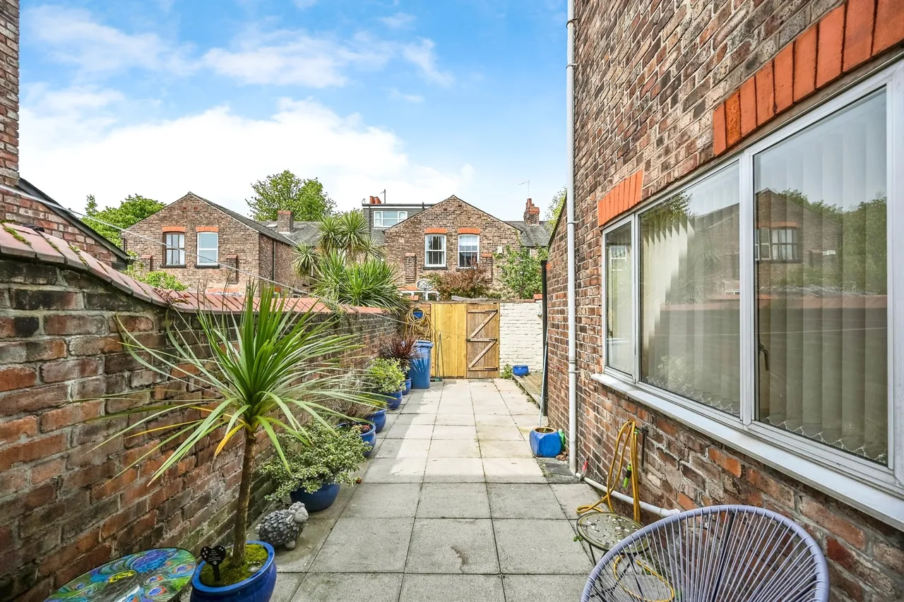 Horringford Road, Liverpool, L19, photo 16