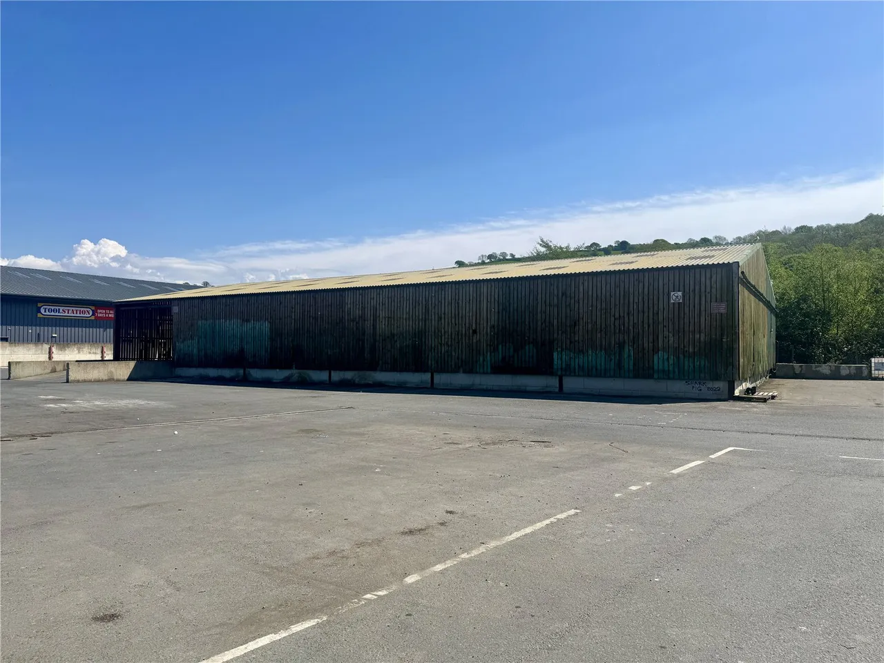 Glan Yr Afon Industrial Estate, Llanbadarn Fawr, photo 11