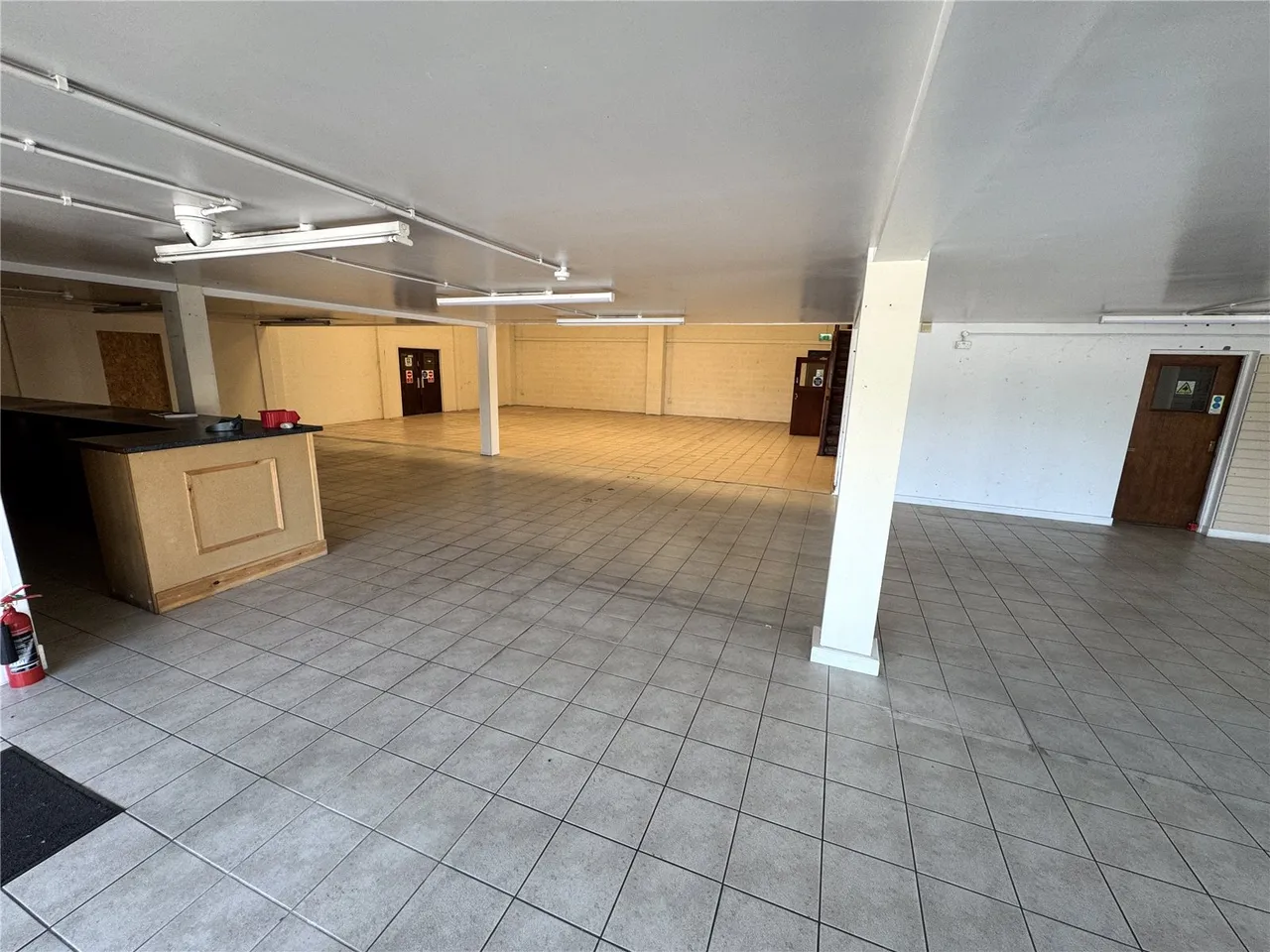 Glan Yr Afon Industrial Estate, Llanbadarn Fawr, photo 5