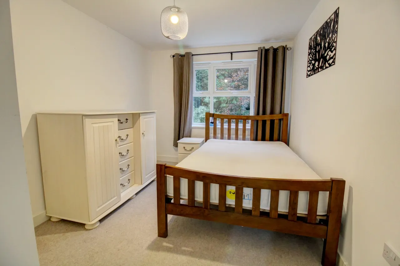 Timms Close, Horsham, RH12, photo 4