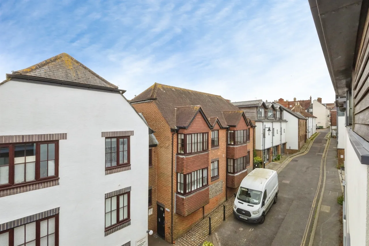 St. Nicholas Lane, Lewes, BN7, photo 14