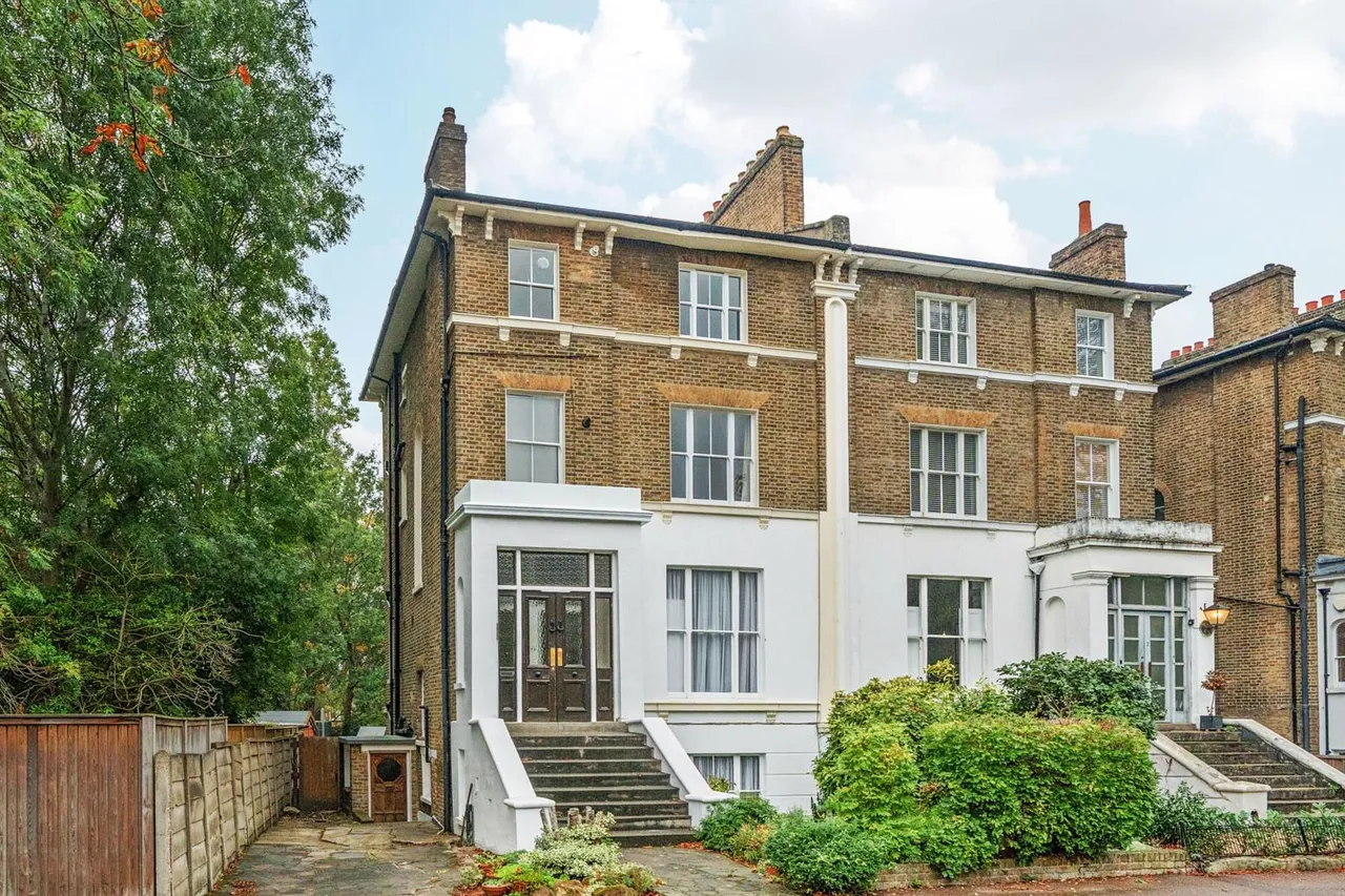 1 bed flat for sale, Belmont Grove, SE13