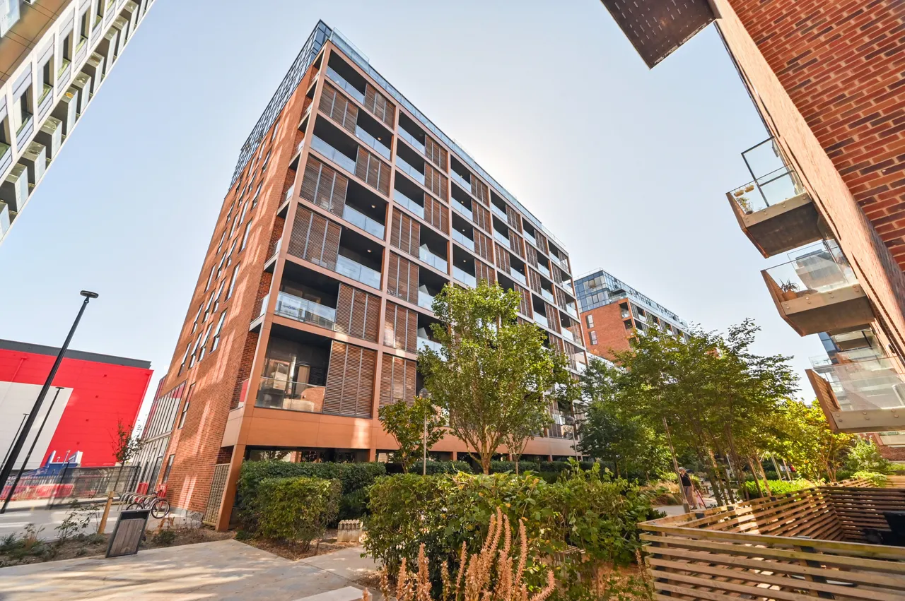 1 bed flat for sale, London, E3