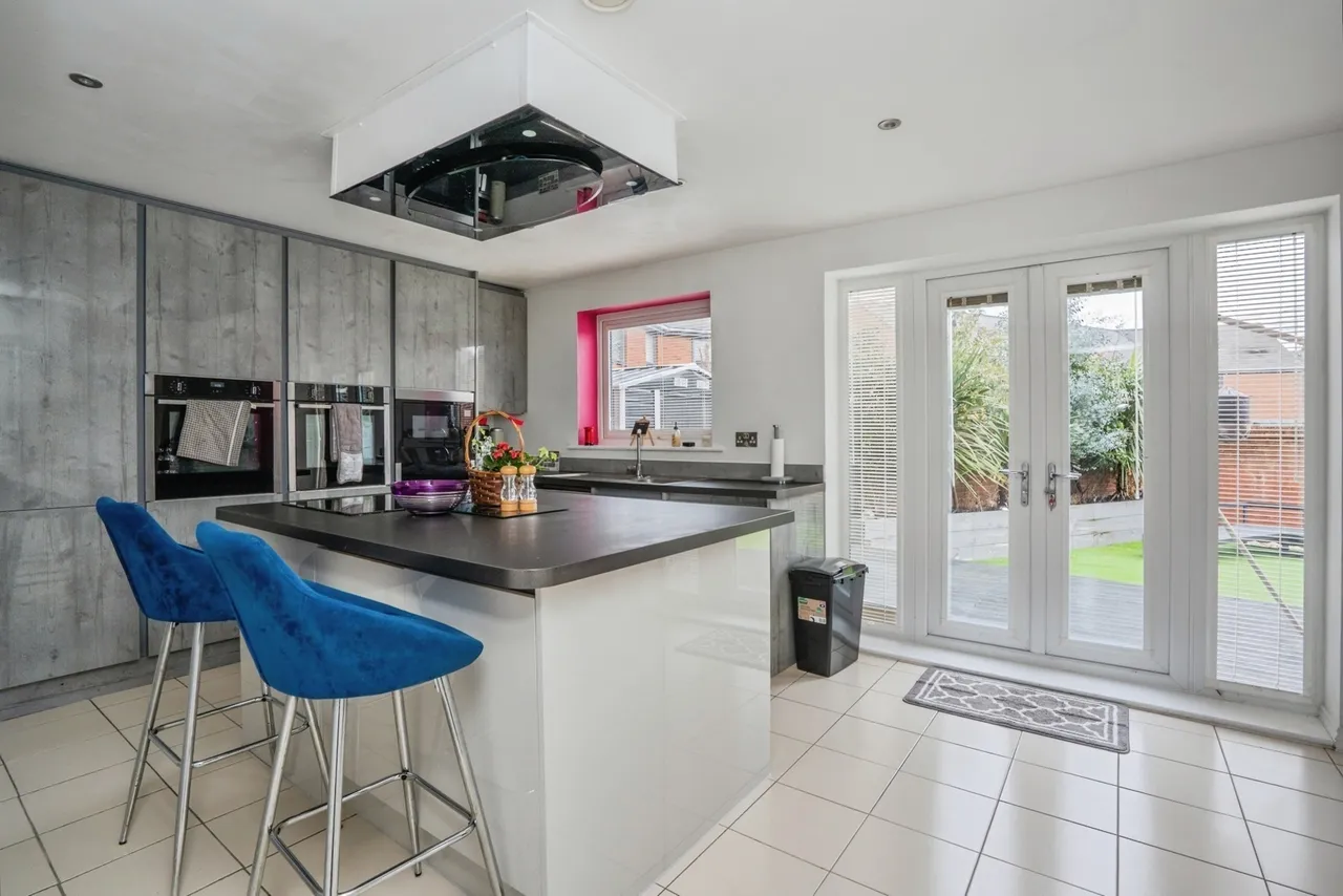 Darnel Crescent, Waterlooville, PO7, photo 12