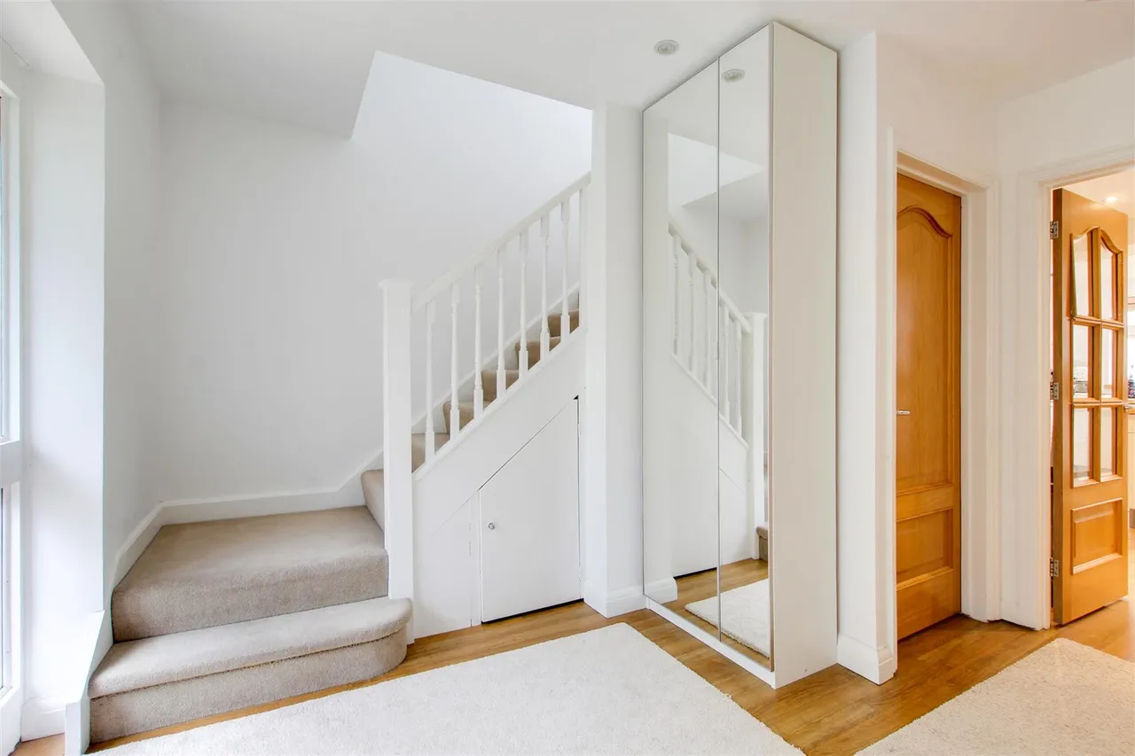 Cambridge Road, Impington, CB24, photo 8