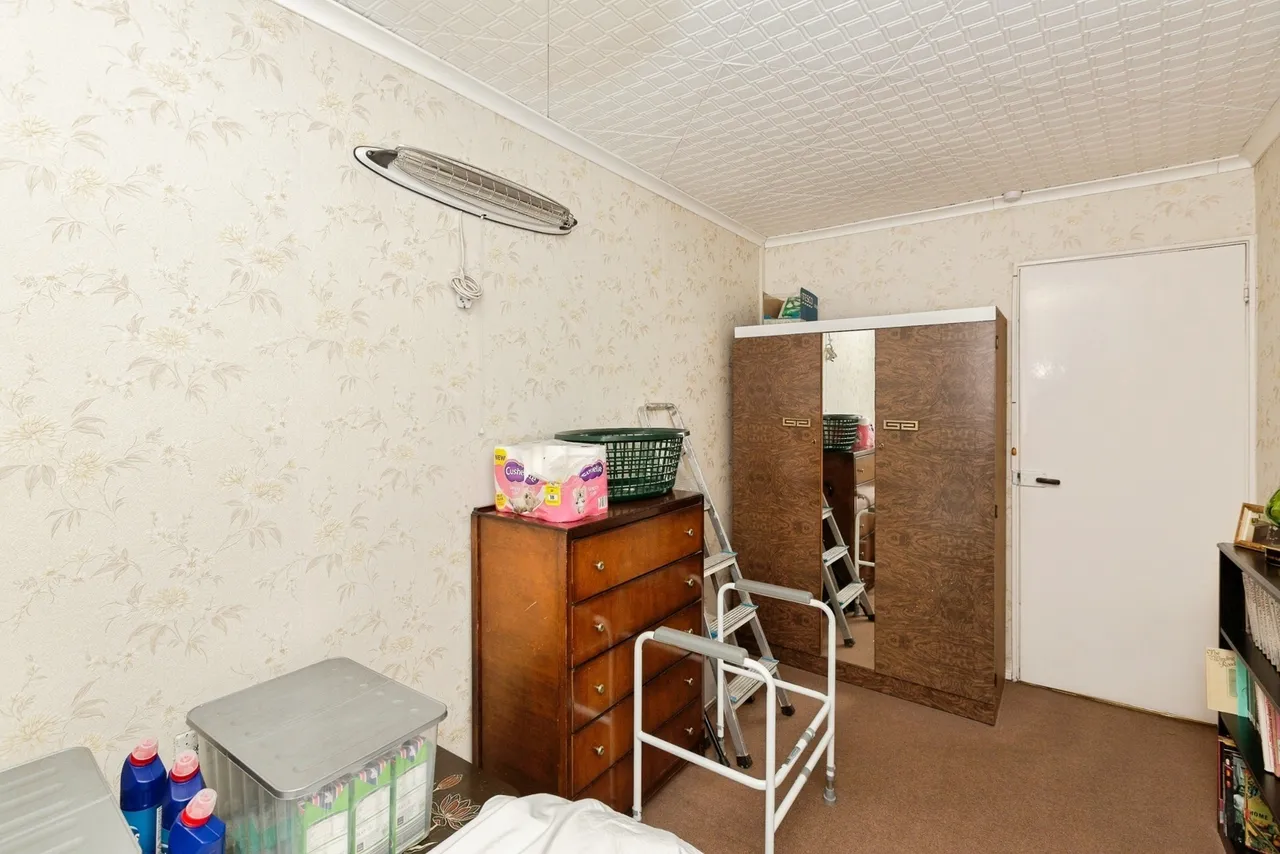 Chelmer Crescent, Barking, IG11, photo 16