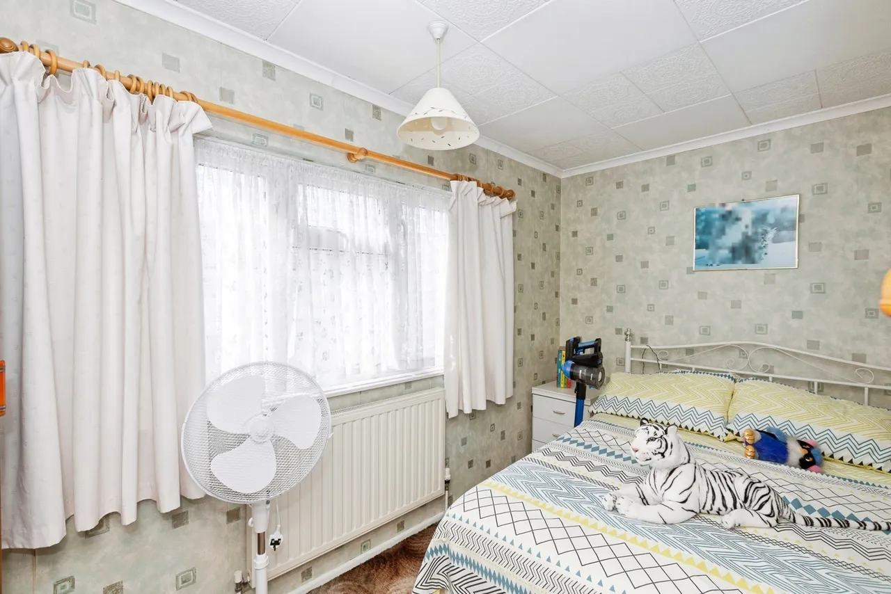 Chelmer Crescent, Barking, IG11, photo 14
