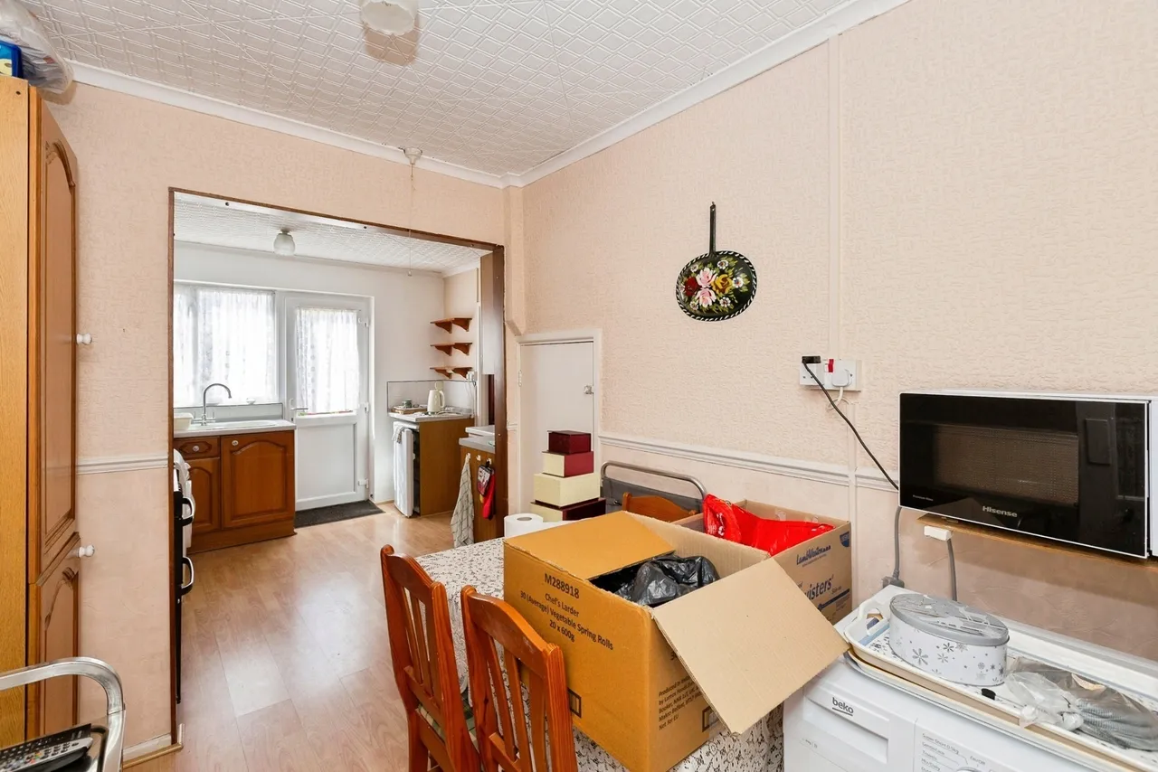 Chelmer Crescent, Barking, IG11, photo 10