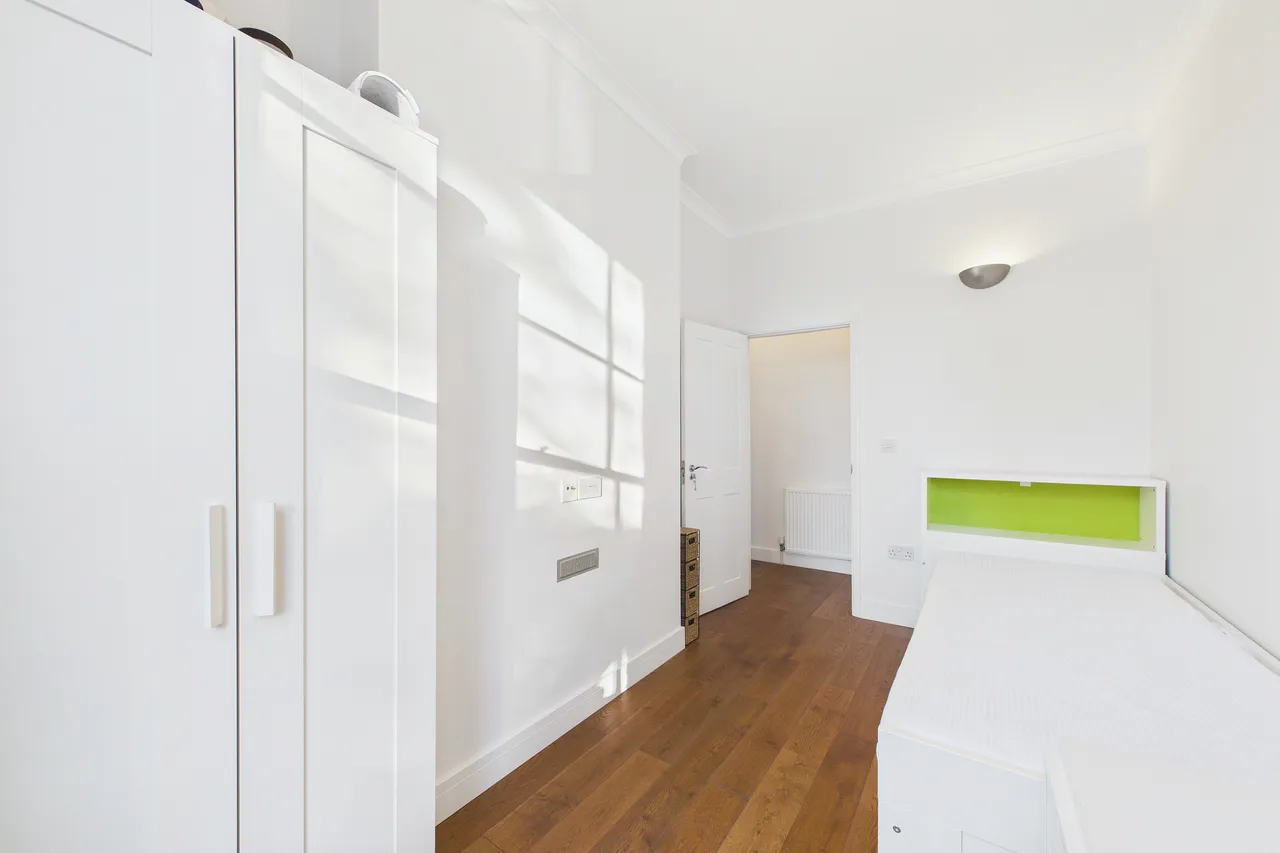 Lorrimore Square, London, SE17, photo 15