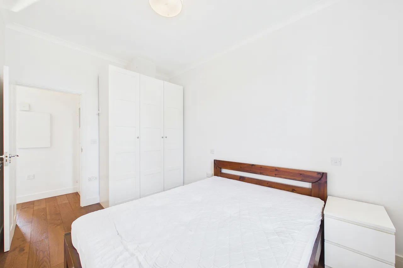 Lorrimore Square, London, SE17, photo 13
