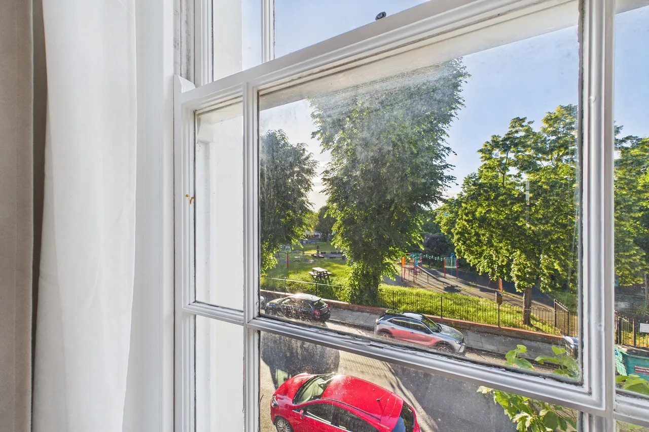 Lorrimore Square, London, SE17, photo 4