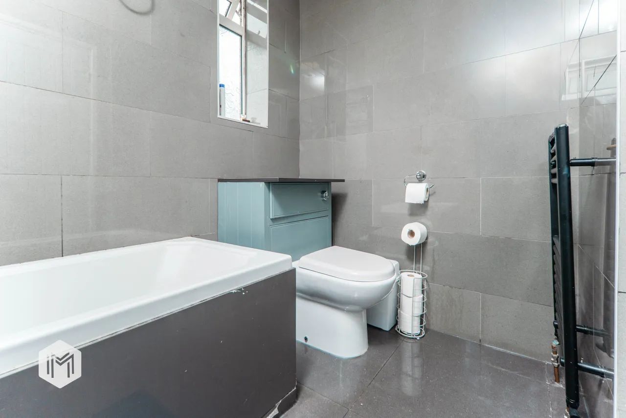 Eastham Avenue, Bury, BL9 5HL, photo 13