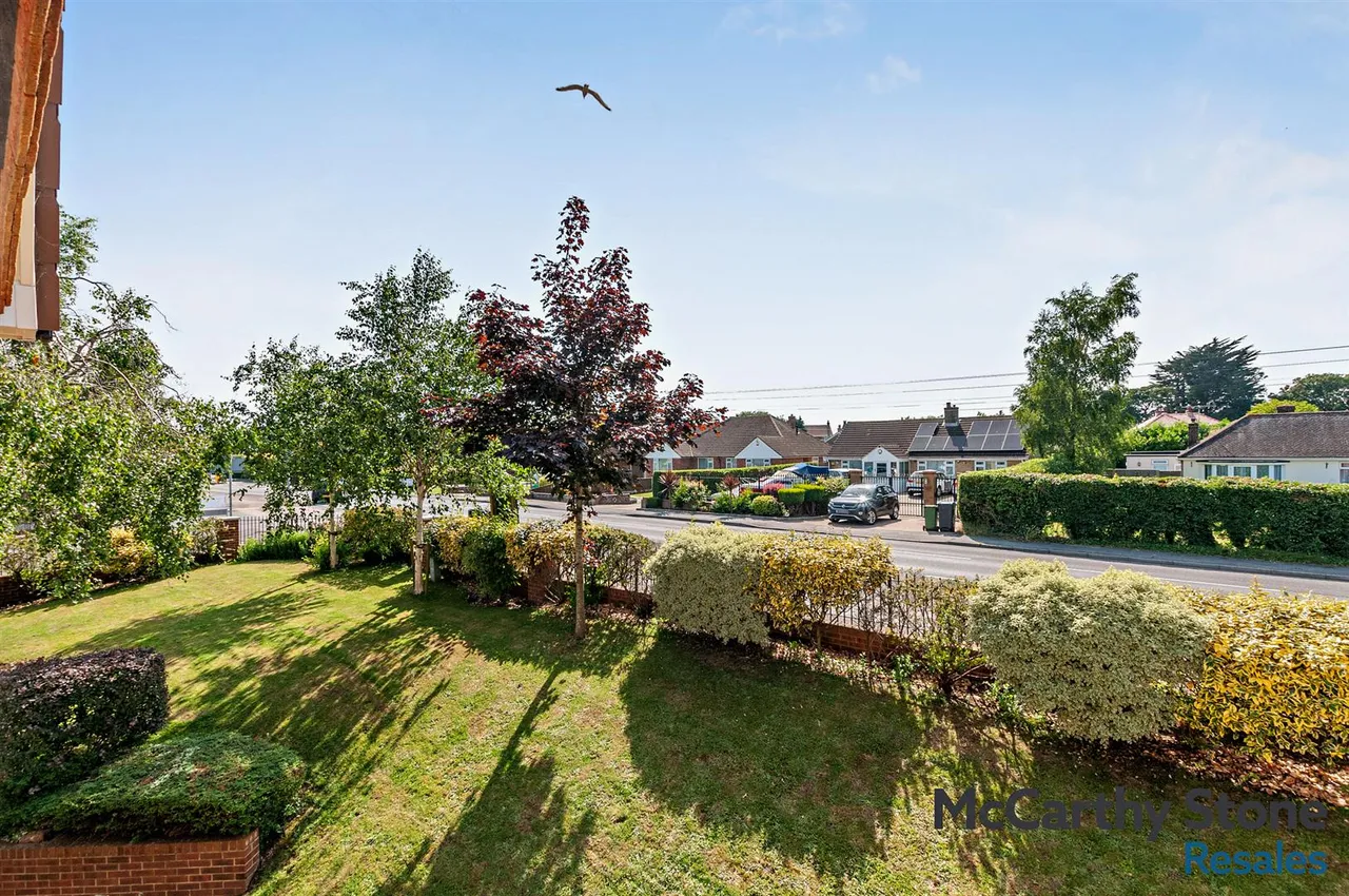 Manley Close, Whitfield, CT16, photo 26