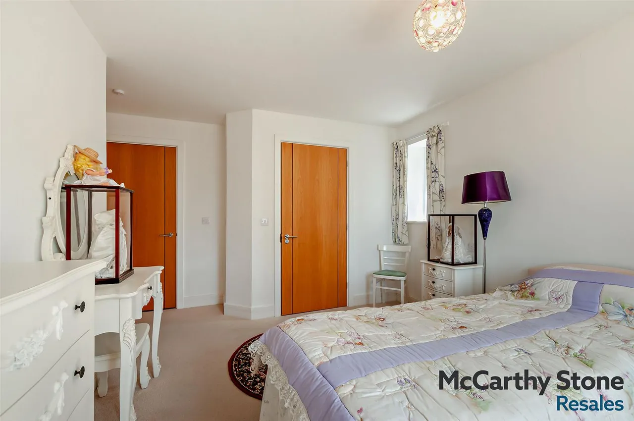 Manley Close, Whitfield, CT16, photo 13