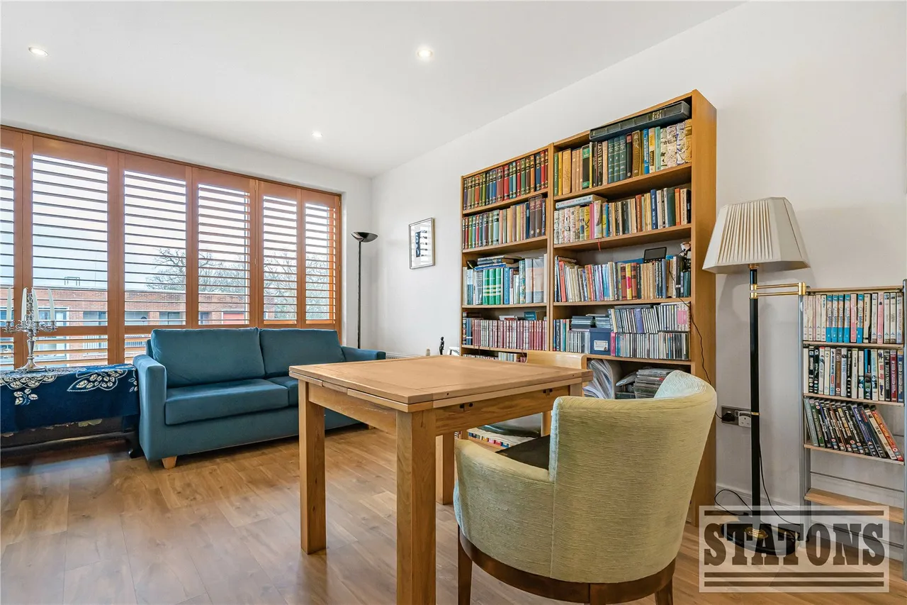 Ebony Crescent, Barnet, EN4 8FN, photo 4