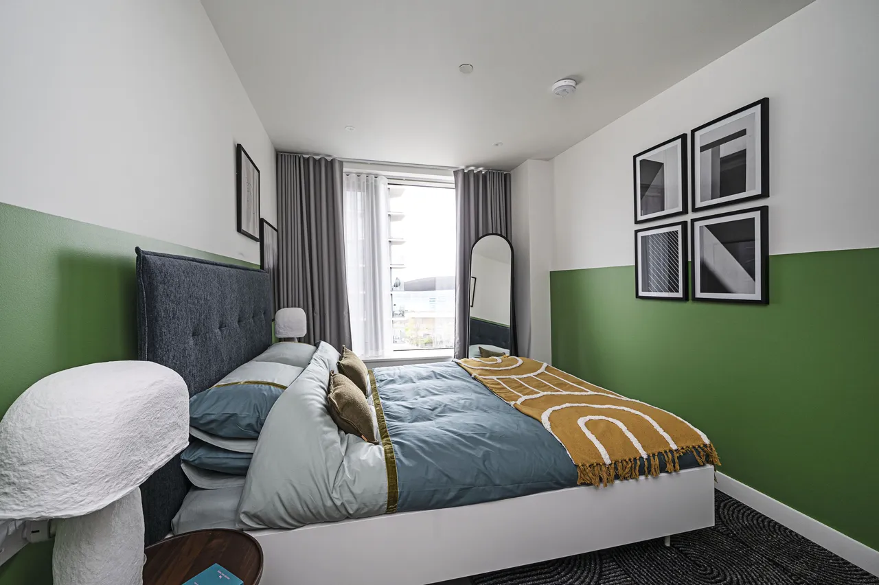 London, E20, photo 25
