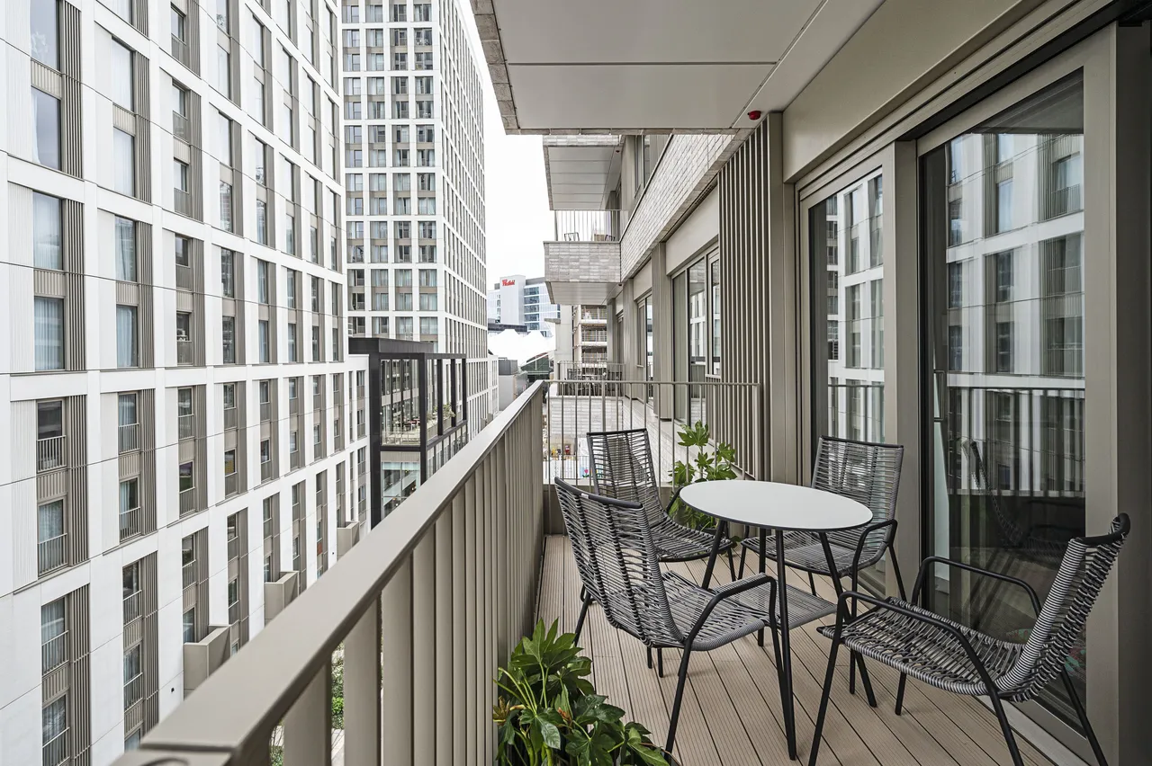 London, E20, photo 21